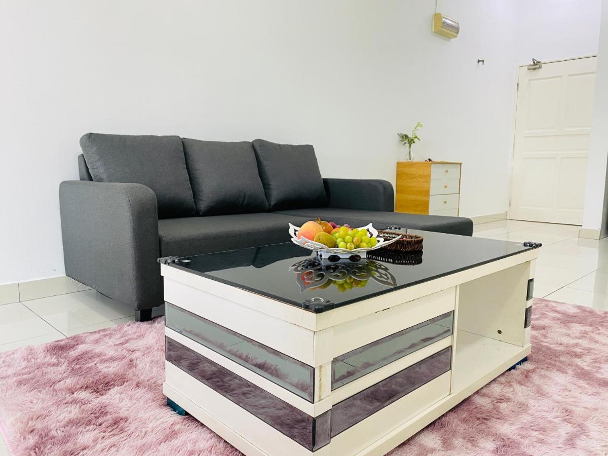 Cozy 1-10 Pax 4Qbeds 2Sbeds Shah Alam Sec7, I-City 외부 사진